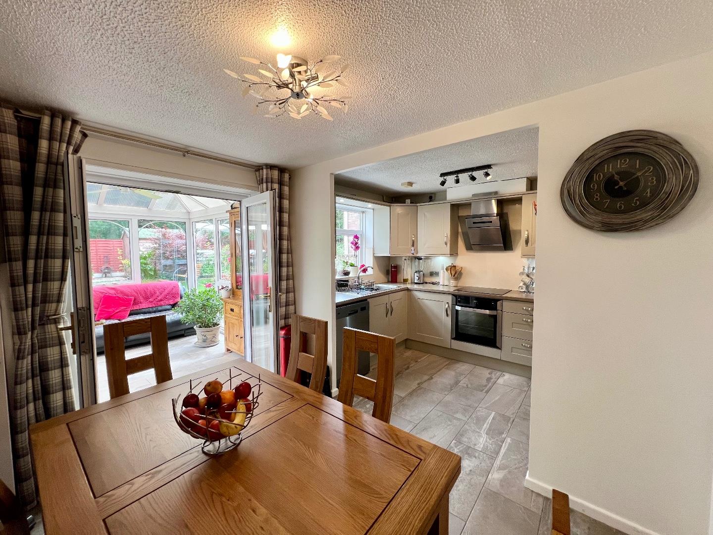 Ffordd Y Parc, Litchard, Bridgend County Borough, CF31 1RA
